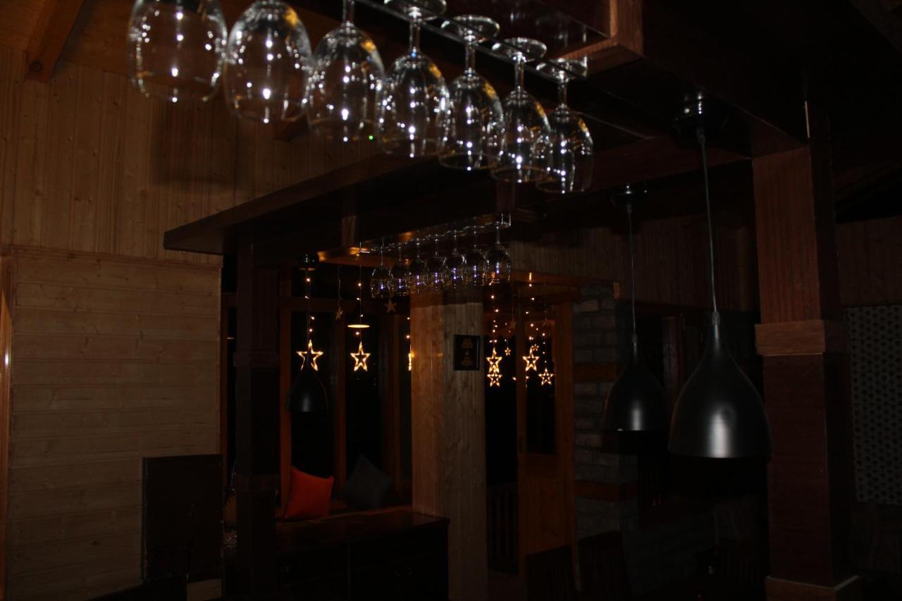 8Fold By Larisa, Jibhi Hotel Ngoại thất bức ảnh