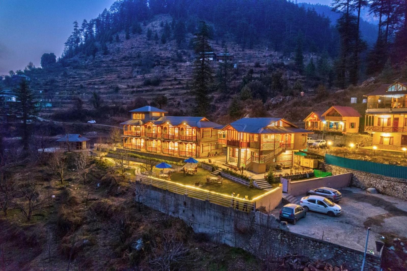 8Fold By Larisa, Jibhi Hotel Ngoại thất bức ảnh